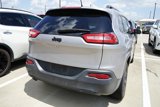 Used 2018 Jeep Cherokee Latitude w/ Altitude Package image 3