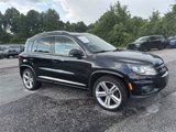 Used 2014 Volkswagen Tiguan S image 2