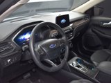 Used 2020 Ford Escape Titanium image 5