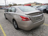 Used 2015 Nissan Altima 2.5 S w/ Special Edition Package image 2