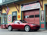 Used 2006 MAZDA MX-5 Miata Grand Touring w/ Premium Pkg image 4