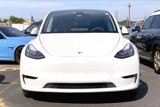 Used 2022 Tesla Model Y Long Range image 6