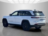 Used 2024 Jeep Grand Cherokee Altitude image 5
