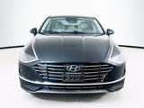 Used 2021 Hyundai Sonata SE w/ Preferred Accessory Package image 2