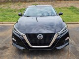 Used 2020 Nissan Altima 2.5 SR w/ Premium Package image 2