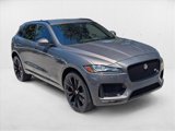 Used 2017 Jaguar F-PACE S image 3