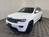 Used 2022 Jeep Grand Cherokee Laredo X image 3