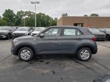 New 2025 Hyundai Venue SE image 3