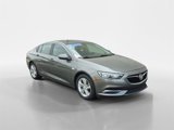 Used 2018 Buick Regal Preferred image 2