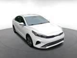 Used 2024 Kia Forte LXS image 3
