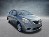 Used 2013 Nissan Versa SV image 2