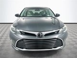 Used 2017 Toyota Avalon XLE Premium image 2