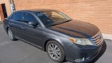 Used 2011 Toyota Avalon Limited image 2