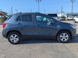 Used 2022 Chevrolet Trax LT w/ LT Convenience Package image 4
