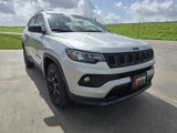 New 2025 Jeep Compass Latitude image 4