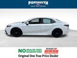 Used 2022 Toyota Camry SE image 2