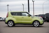 Used 2015 Kia Soul + image 2
