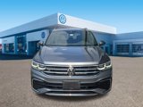 Used 2023 Volkswagen Tiguan SEL R-Line image 2