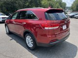 Used 2017 Kia Sorento LX w/ LX Convenience Package image 5