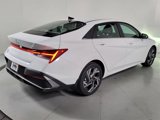 New 2025 Hyundai Elantra SEL image 4