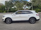Used 2019 Lincoln Nautilus Reserve image 4