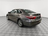 Used 2015 Toyota Camry LE image 3