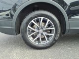 Used 2021 Volkswagen Tiguan S image 5