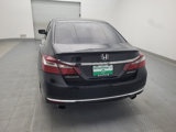 Used 2017 Honda Accord Sport image 6