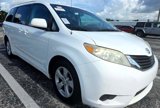 Used 2012 Toyota Sienna LE image 3