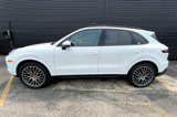 Used 2023 Porsche Cayenne image 2