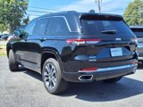 Certified 2022 Jeep Grand Cherokee Overland w/ Luxury Tech Group IV image 4