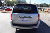 Used 2008 Chrysler Town & Country Limited image 5