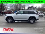 New 2025 Jeep Grand Cherokee Limited image 4