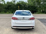 Used 2017 Ford Fusion SE image 3