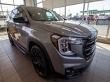 Used 2023 GMC Terrain SLT w/ Elevation Edition image 4