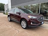 Used 2020 Ford Edge Titanium image 2