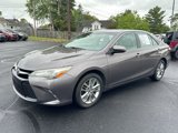 Used 2015 Toyota Camry SE image 3