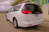 Used 2022 Chrysler Voyager LX image 5