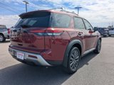 Used 2023 Nissan Pathfinder SL w/ SL Premium Package image 4