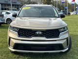 Used 2021 Kia Sorento S image 2