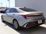 Used 2024 Hyundai Elantra SEL image 3