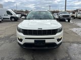 Used 2020 Jeep Compass Latitude image 3
