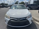 Used 2016 Toyota Camry LE image 3