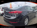 Used 2017 Hyundai Elantra SE image 4