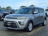Used 2022 Kia Soul LX image 2