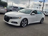 Used 2018 Honda Accord Touring image 3