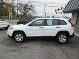 Used 2015 Jeep Cherokee Sport image 6