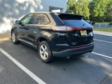 Used 2017 Ford Edge SE image 2