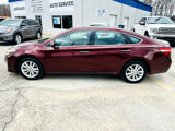 Used 2014 Toyota Avalon XLE Premium image 2