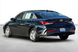 Certified 2025 Hyundai Elantra SE image 4